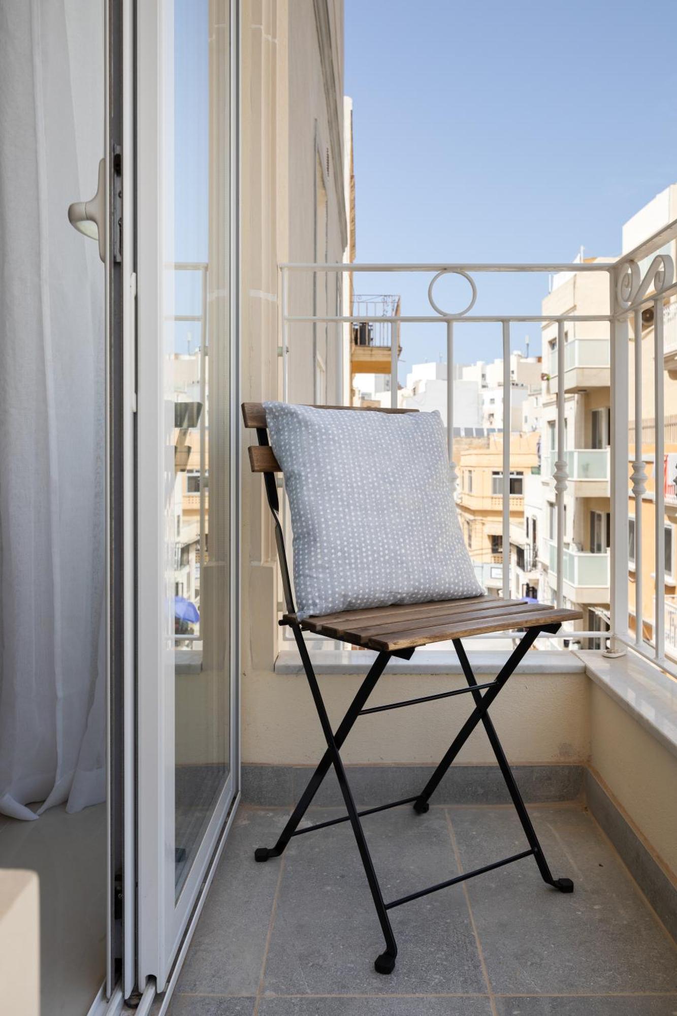 Edka Suites - Modern Sunlit 2Bd Apartments With Balconies - Close To Sliema Promenade, St Julian'S & St Georges Bay Gzira Exterior foto