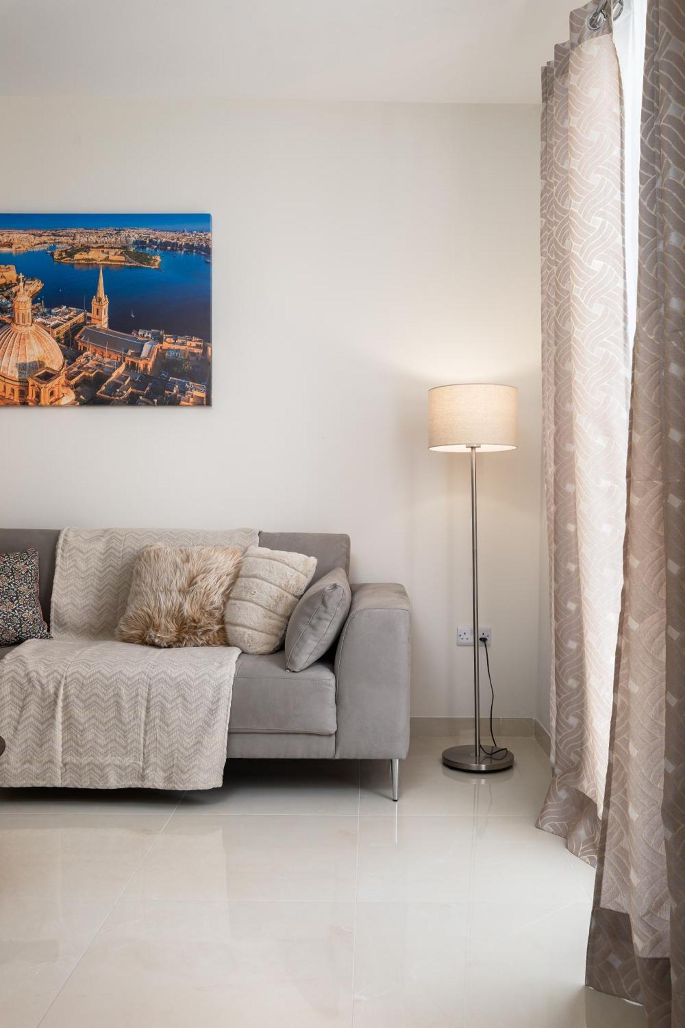 Edka Suites - Modern Sunlit 2Bd Apartments With Balconies - Close To Sliema Promenade, St Julian'S & St Georges Bay Gzira Exterior foto