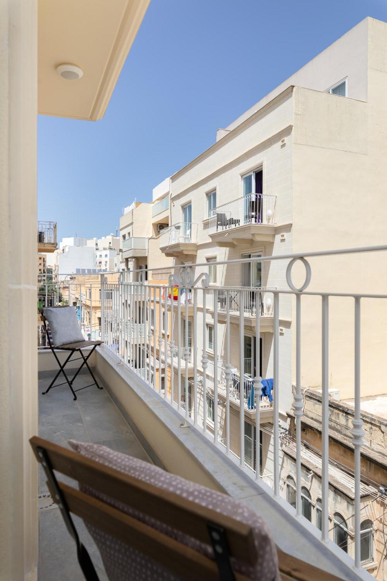 Edka Suites - Modern Sunlit 2Bd Apartments With Balconies - Close To Sliema Promenade, St Julian'S & St Georges Bay Gzira Exterior foto